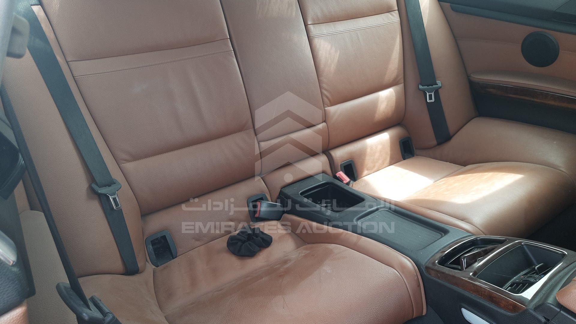 2009 BMW --- VIN: WBAWB310X9P113444