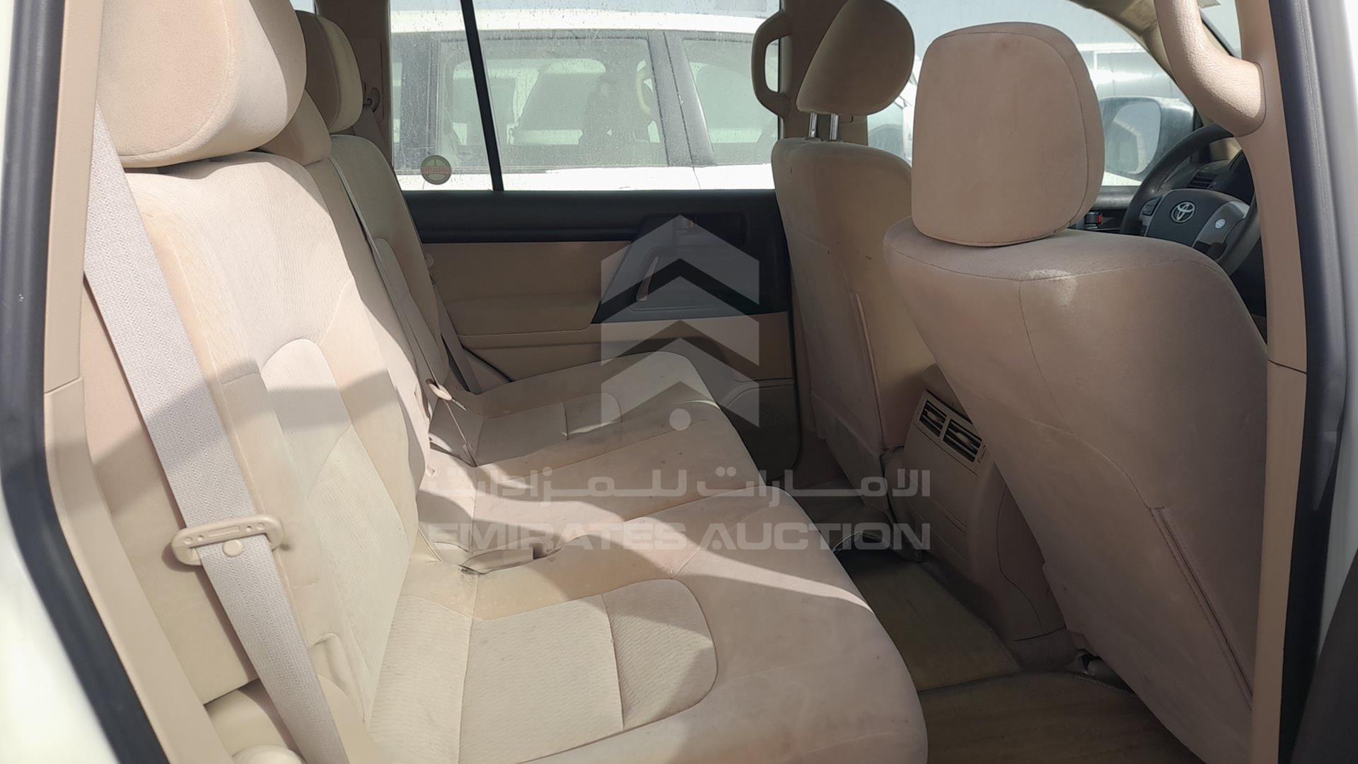 2013 TOYOTA LAND CRUISER VIN: JTMDU09J9D4063128