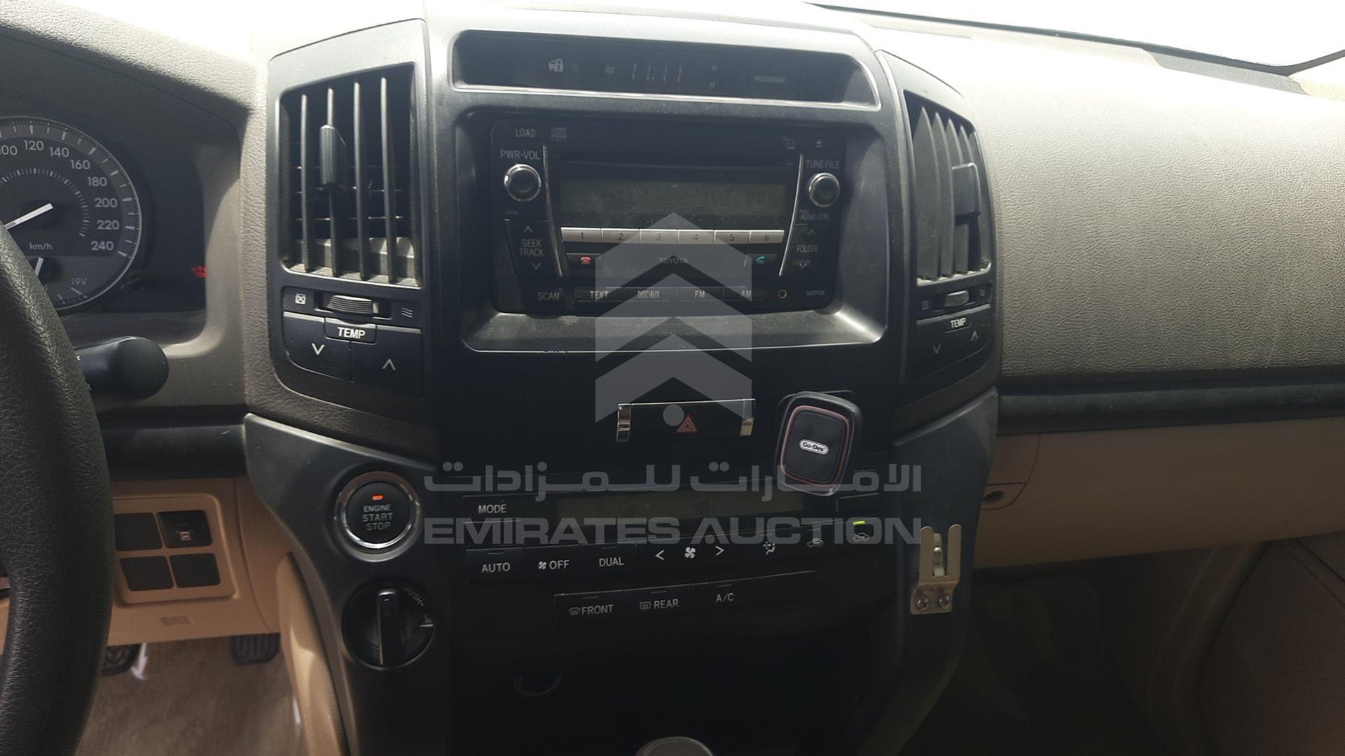 2013 TOYOTA LAND CRUISER VIN: JTMDU09JXD5066033