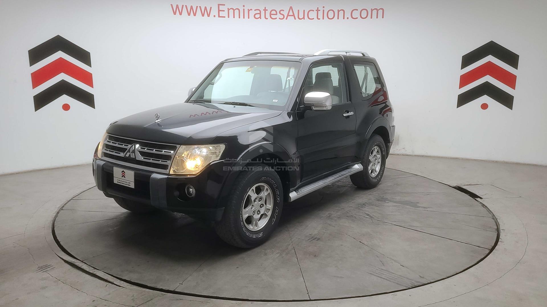 2009 MITSUBISHI PAJERO VIN: JMYMRV83W9J707496