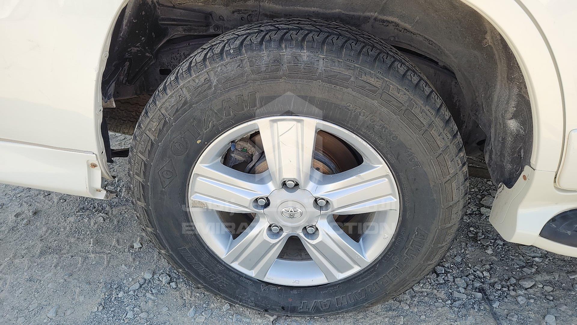2013 TOYOTA LAND CRUISER VIN: JTMHY05J0D4015934