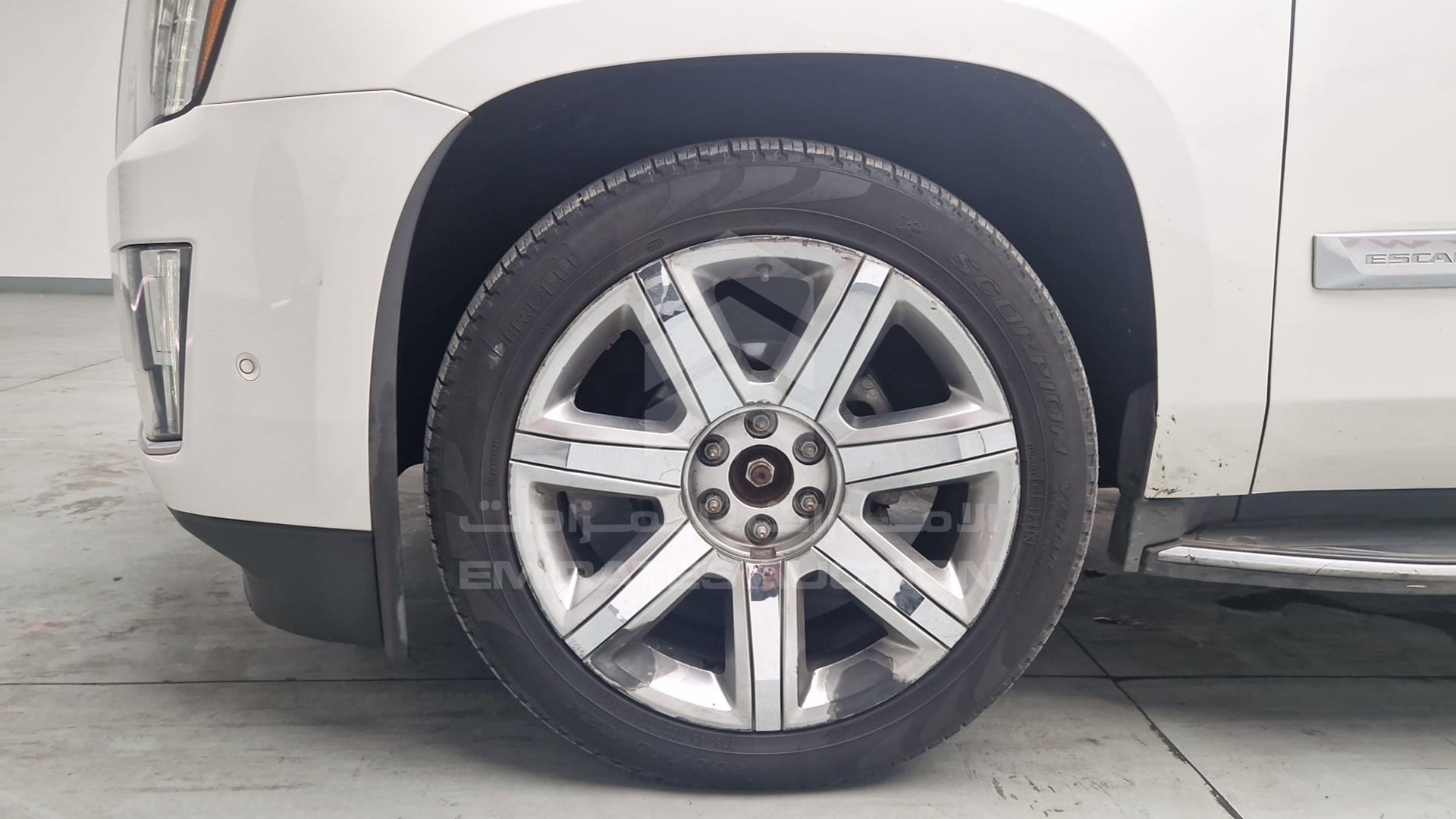 2017 CADILLAC ESCALADE VIN: 1GYS47KJ7HR507619