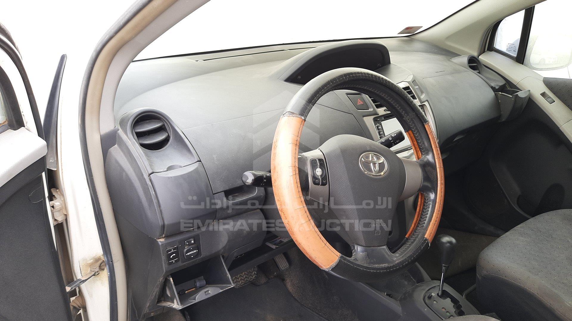 JTDKW923895125637 - 2009 Toyota Yaris - #424288
