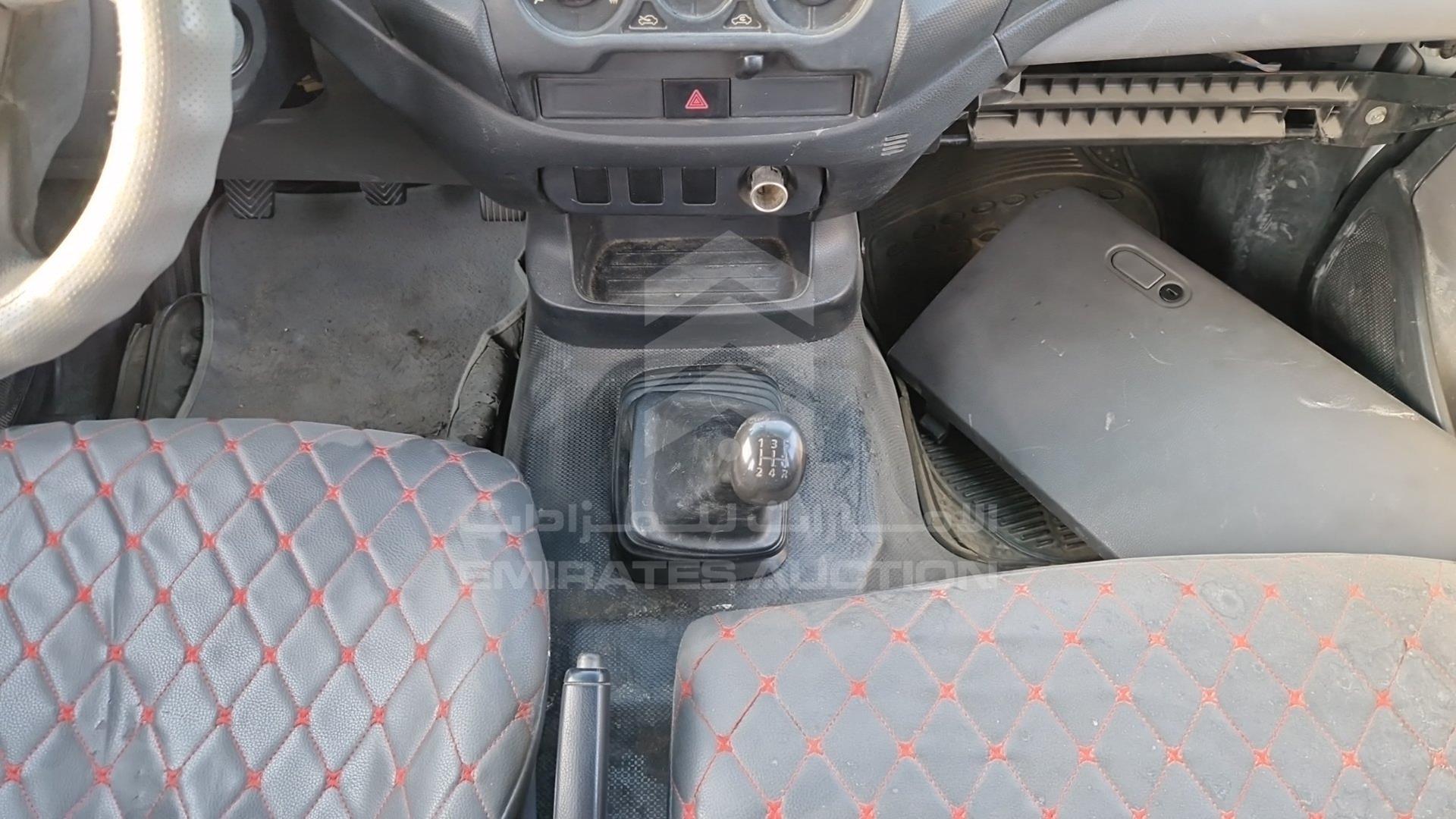 2016 MITSUBISHI L 200 VIN: MMBJNKJ40GH039774