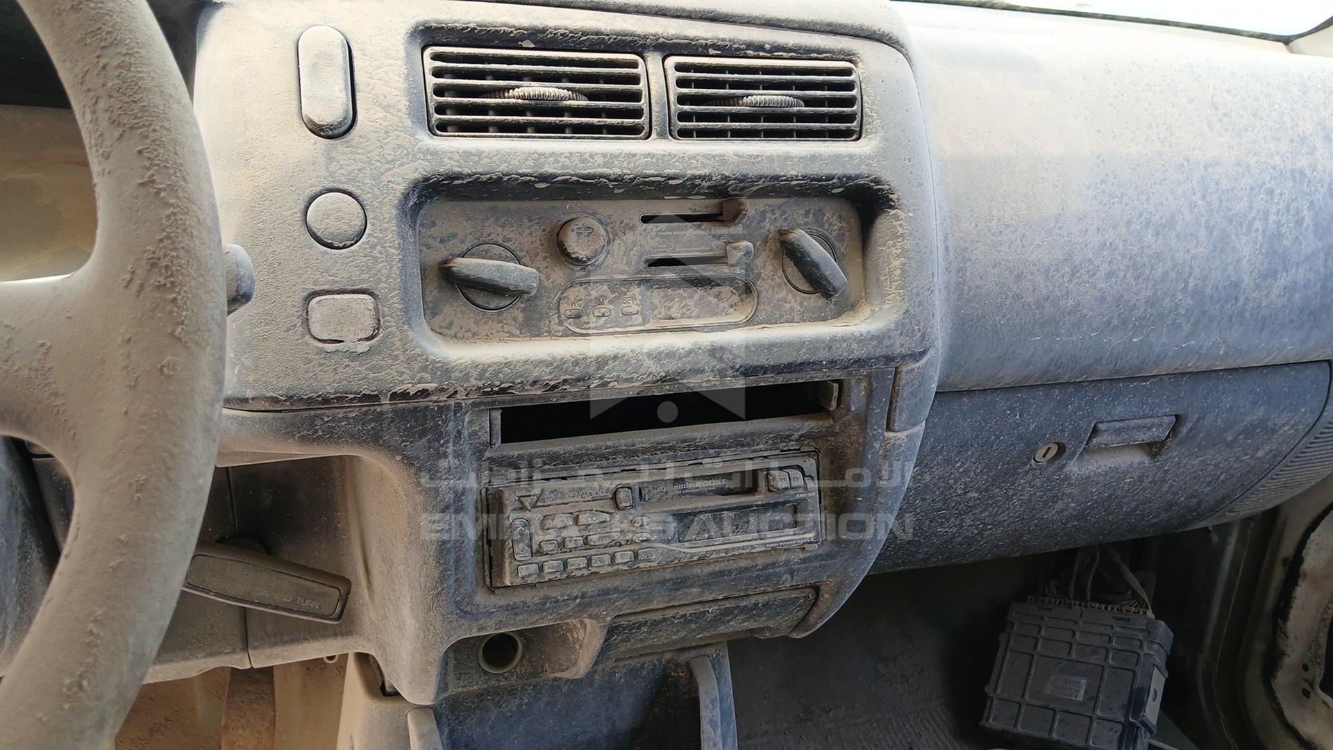 2004 MITSUBISHI PICK UP VIN: MMBJNK6204D071275
