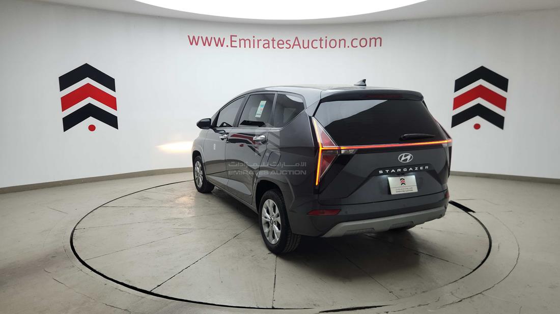 2025 Hyundai Stargazer — Rear Left Angle — Photo 8