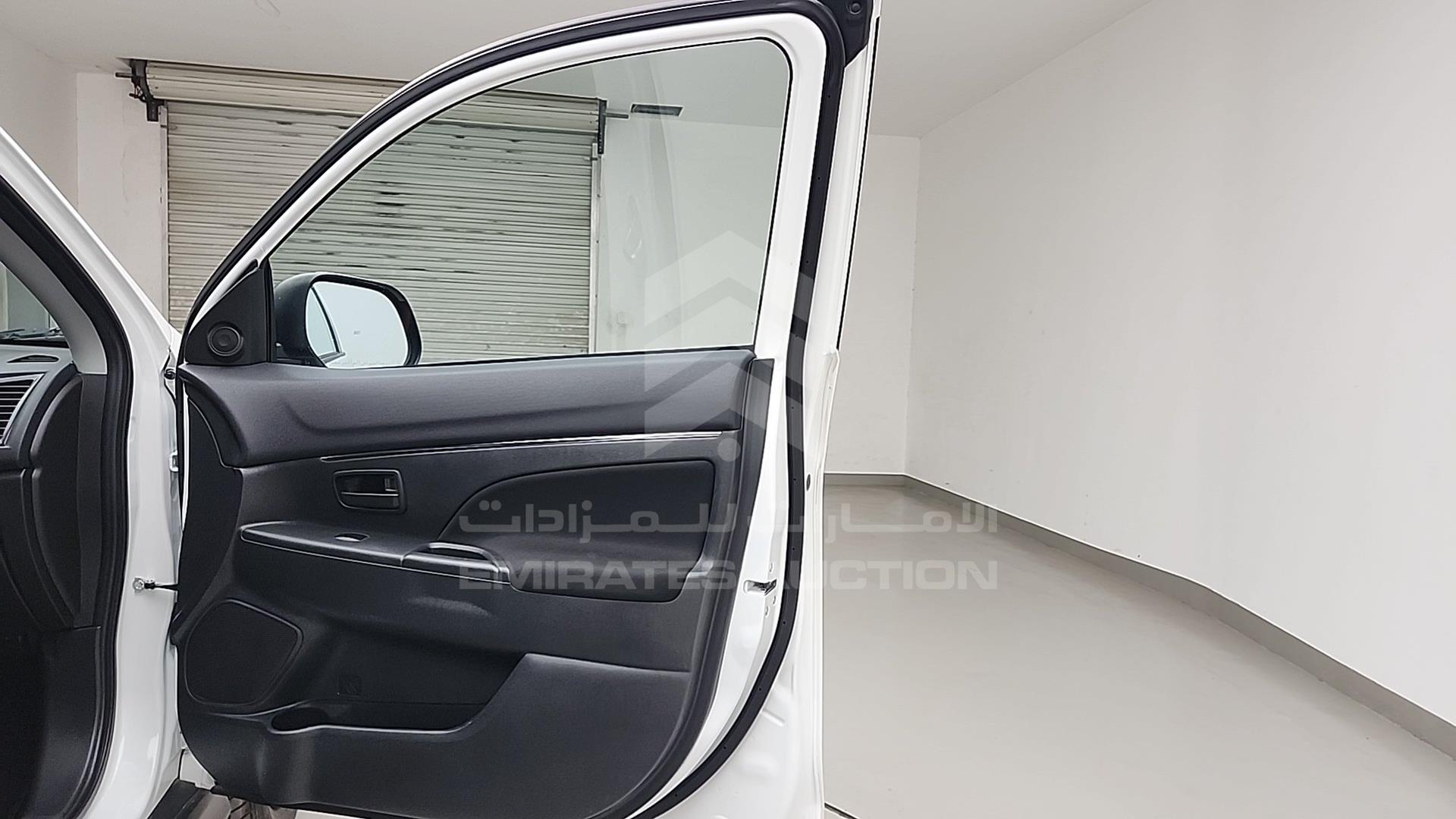 2024 MITSUBISHI ASX VIN: JE4LPT1U0RU701385