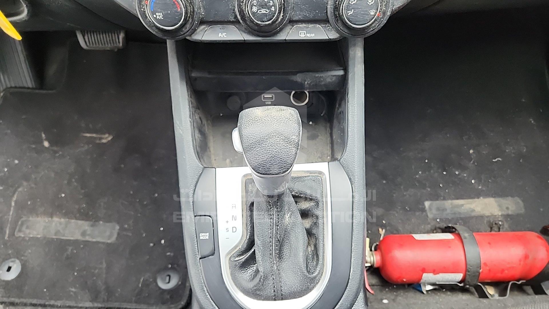 2022 KIA CERATO VIN: KNAF24164N5937357