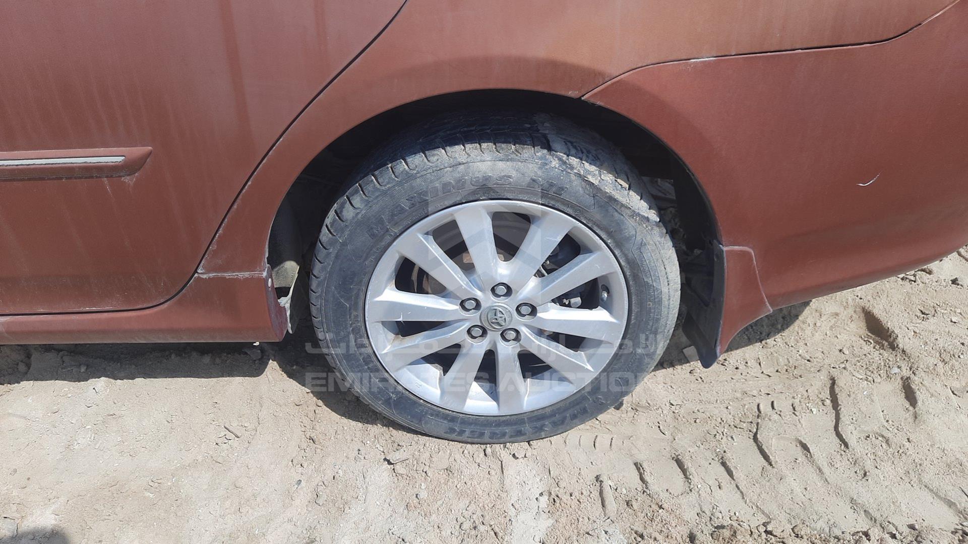 2008 TOYOTA COROLLA VIN: JTDBR42E589004888
