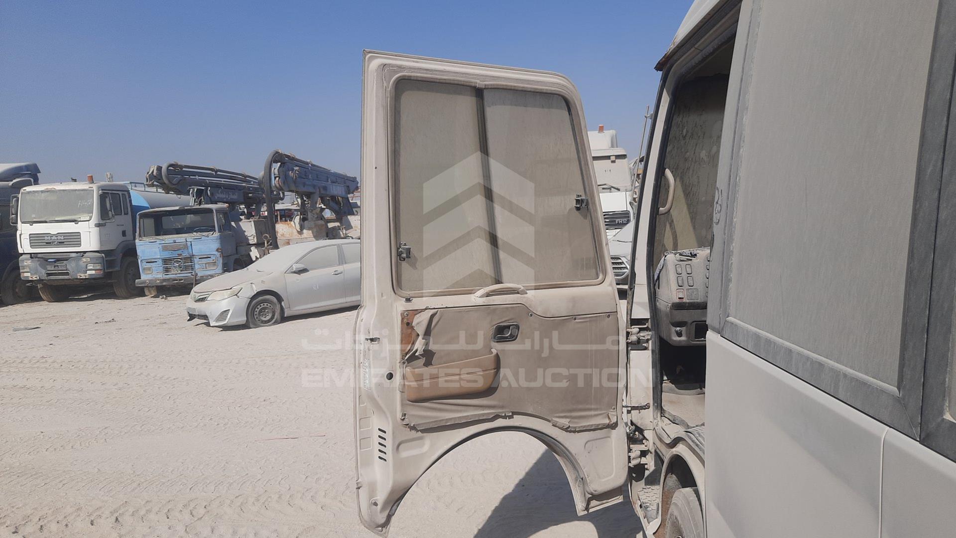 2007 MITSUBISHI ROSA VIN: JL5B3G6P77PE00005