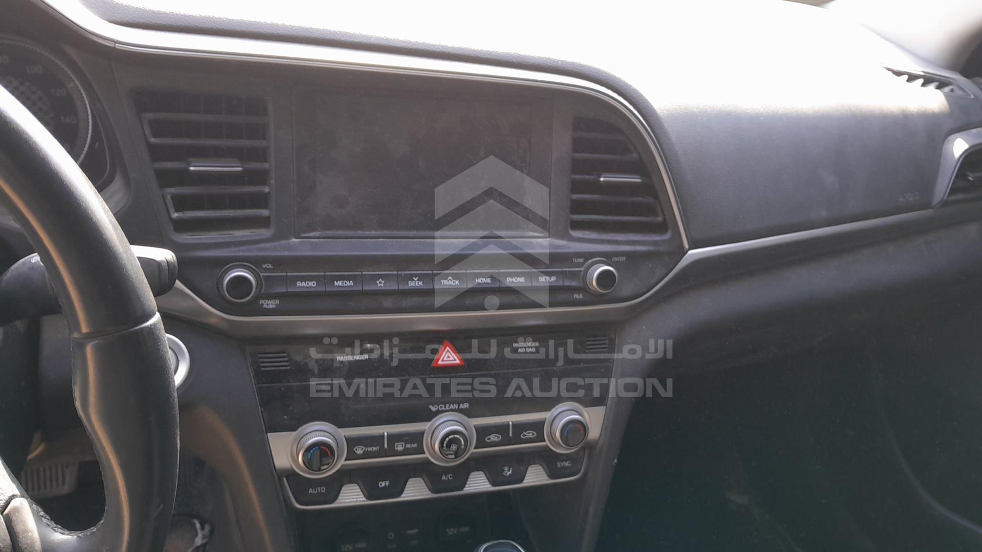 2019 HYUNDAI ELANTRA VIN: KMHD84LF7KU886035