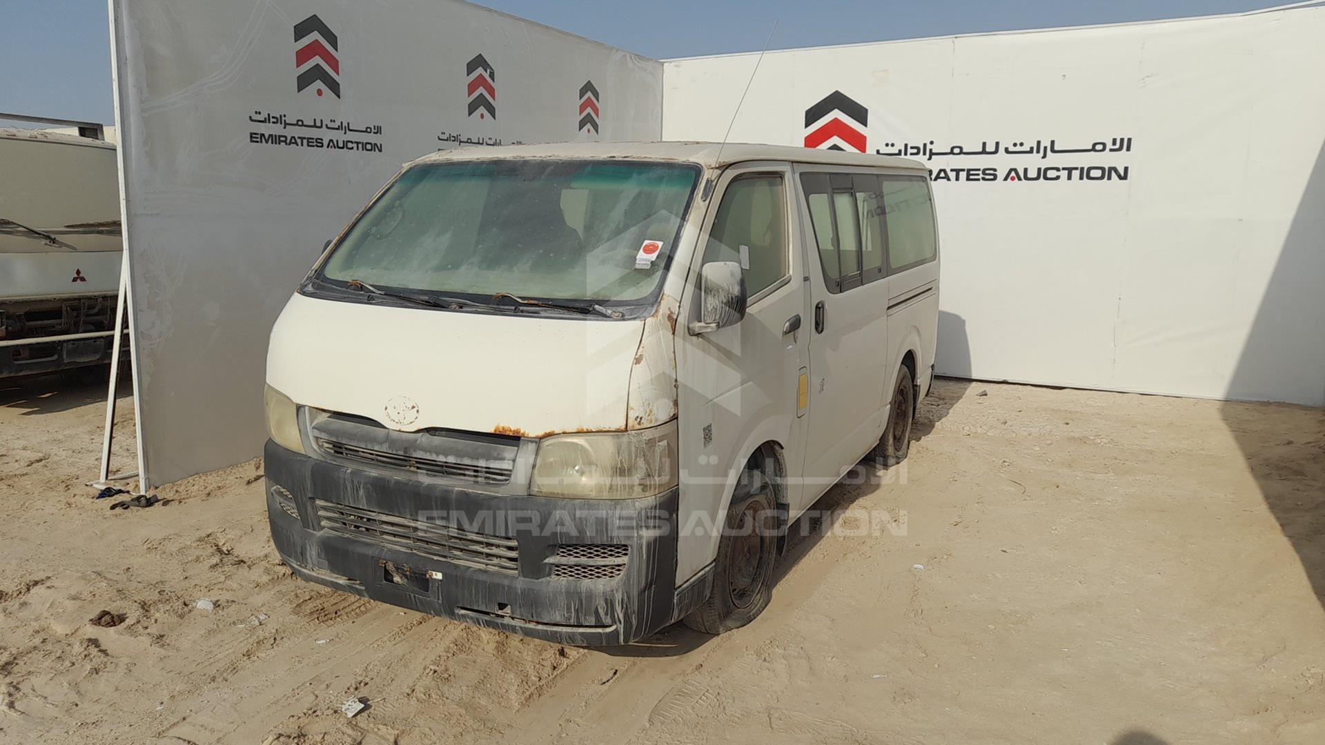 2006 TOYOTA HIACE VIN: JTFHX02P165000438