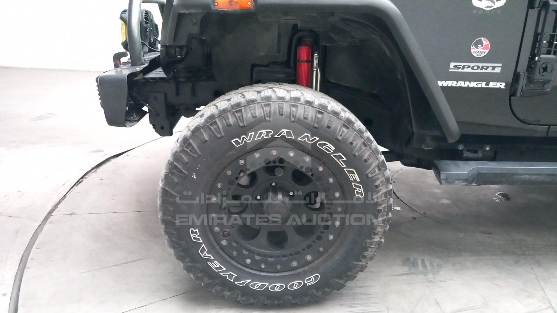 2013 JEEP WRANGLER / VIN: 1C4BJWAG4DL530318