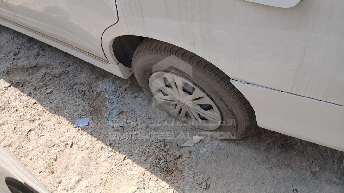 2014 Toyota Innova — Rear Left Tyre — Photo 32