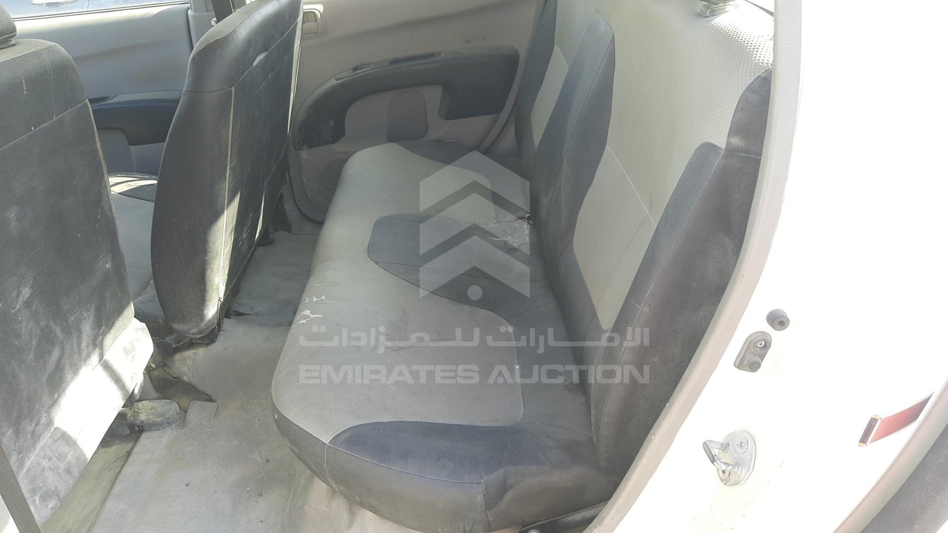 2010 MITSUBISHI L 200 VIN: MMBJNKA50AD031418