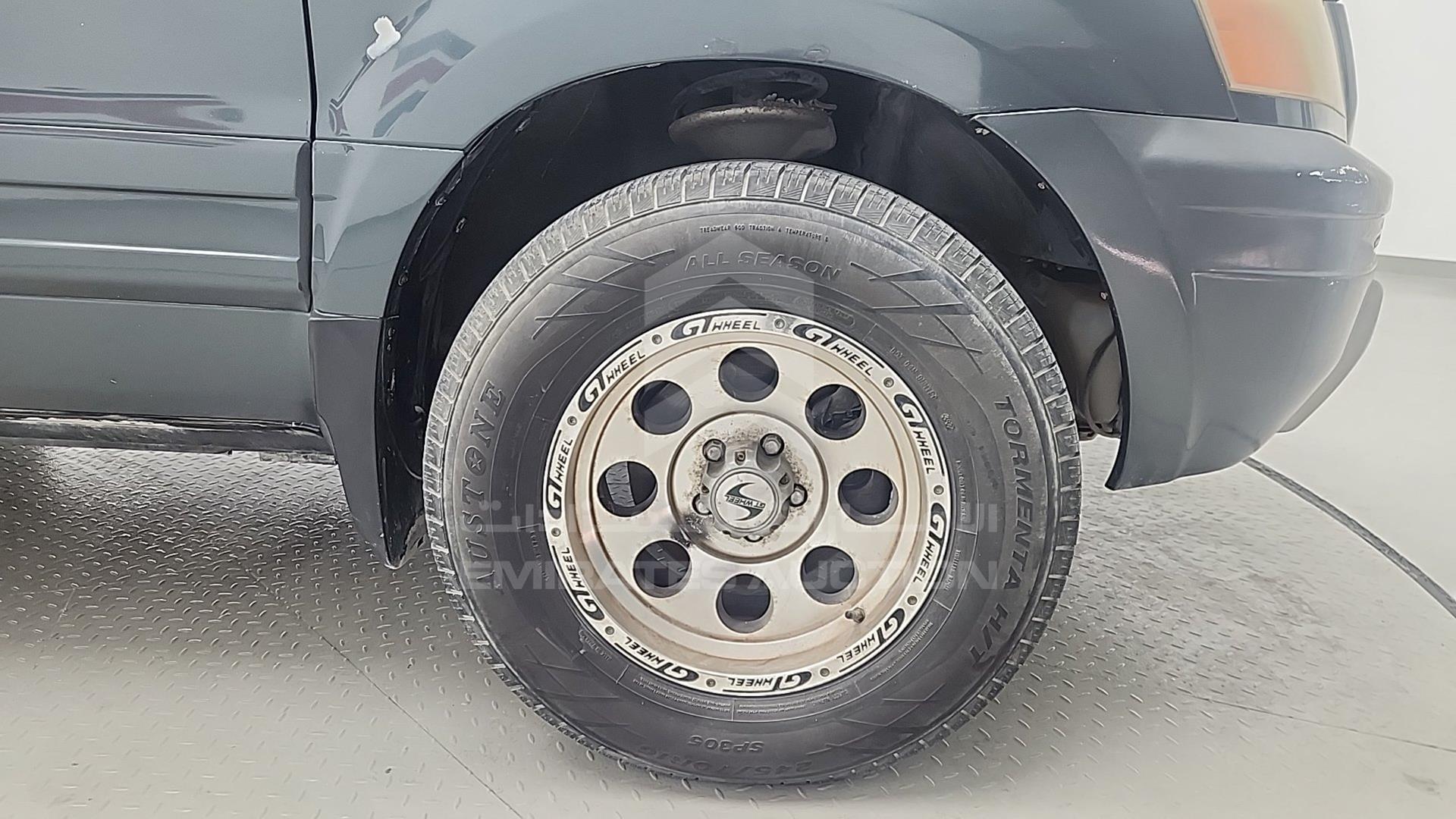 2004 HONDA MRV VIN: 2HKYF18524H700716