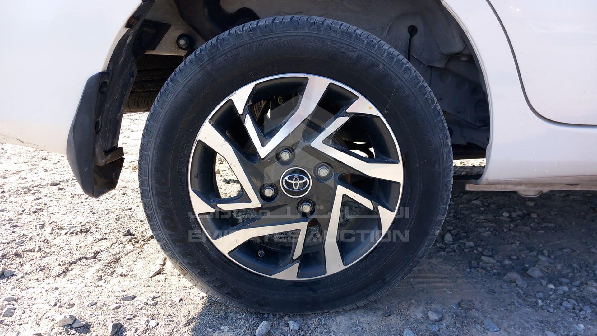 2020 TOYOTA AVANZA VIN: MHKMF5CF0LK013570