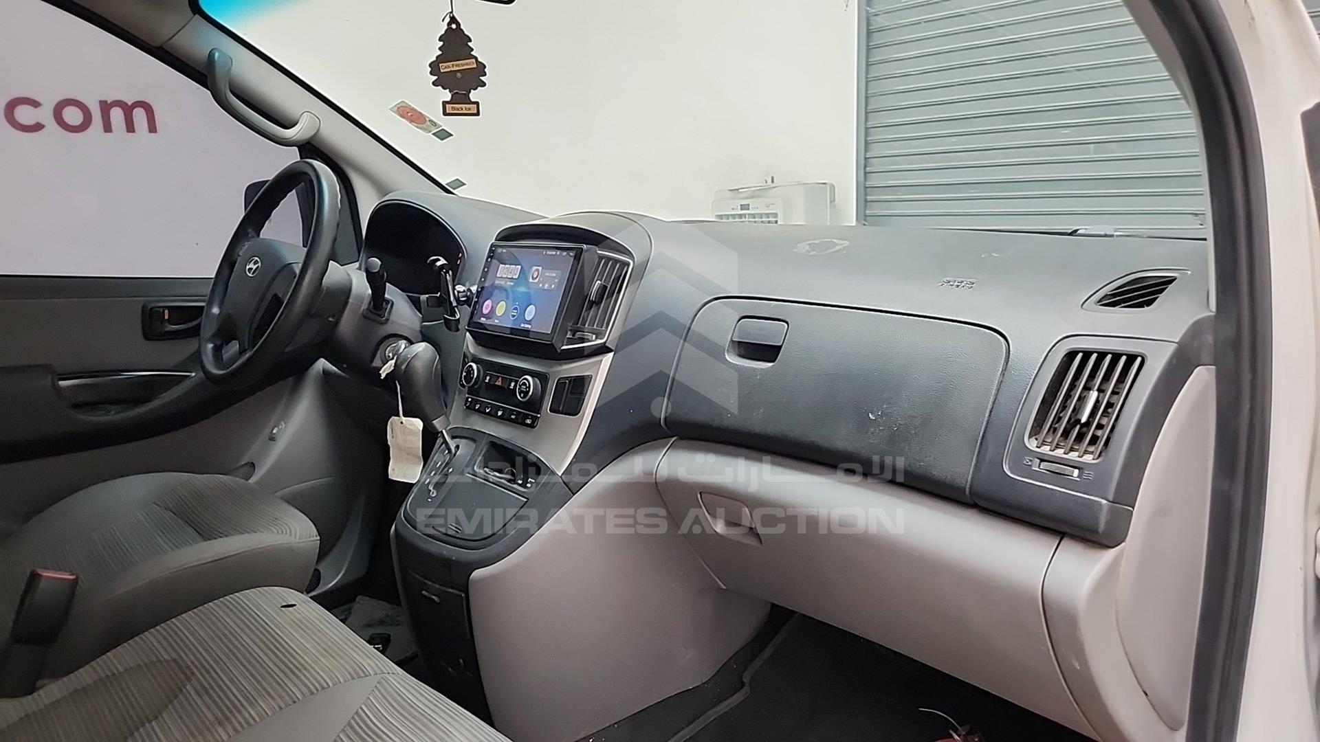 2021 HYUNDAI H1 VIN: KMJWA37R8MU187736