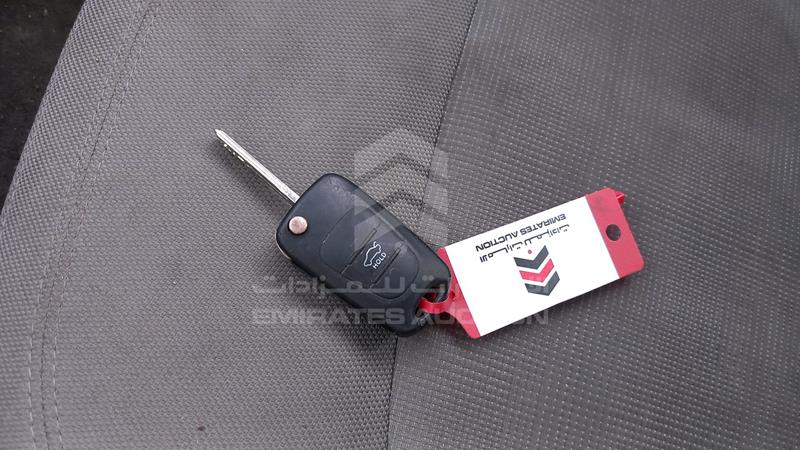 KNAPB8120D7397582 Auction: EmiratesAuction Lot: 409191 KNAPB8120D7397582 Kia Sportage 2013 SILVER Photo 4