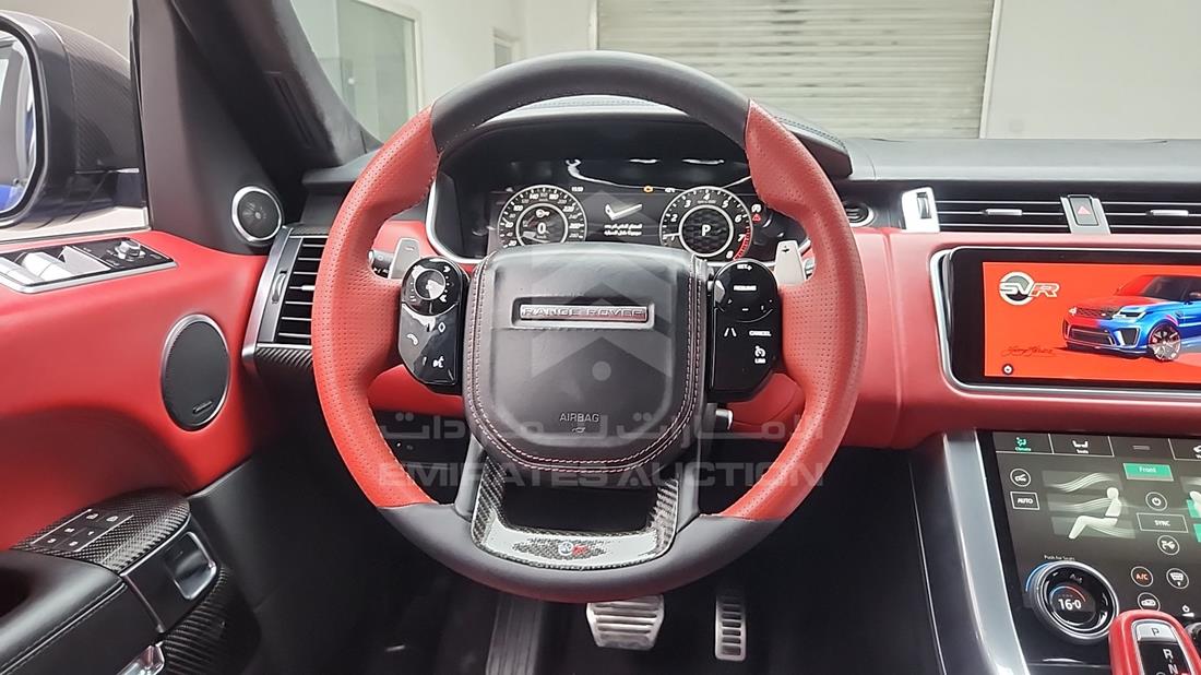 2022 Range Rover SVR — Steering & Mounted Controls — Photo 15