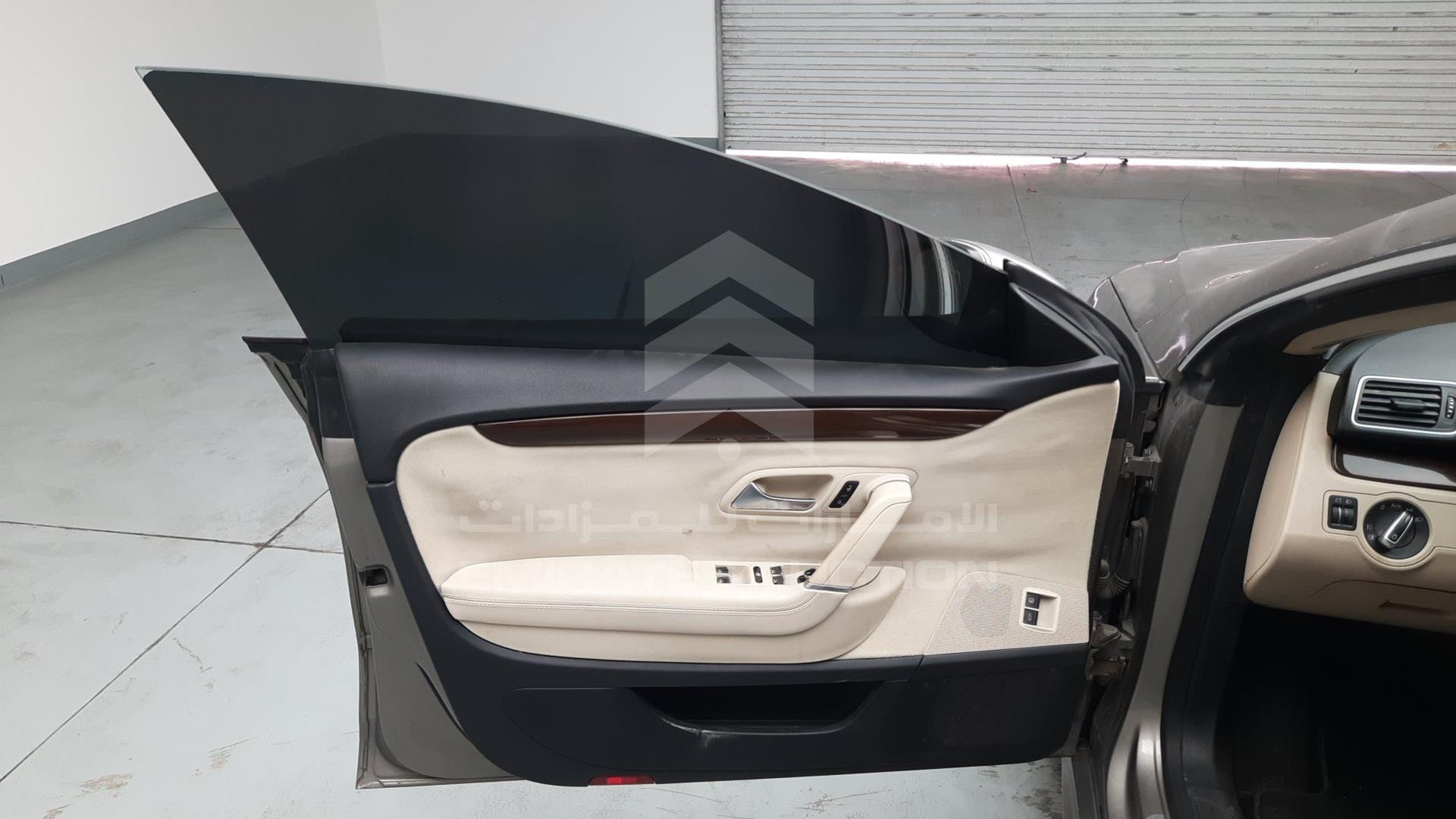 2012 VOLKSWAGEN PASSAT VIN: WVWAP13C0CE551421