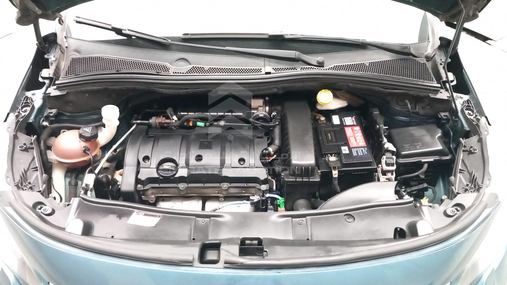 2018 PEUGEOT 2008 VIN: VF3CUNFP6JY001990