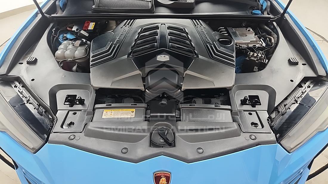 2021 Lamborghini Urus — Engine Bay — Photo 36