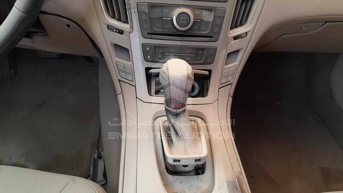 2010 Cadillac CTS — Gear View — Photo 17