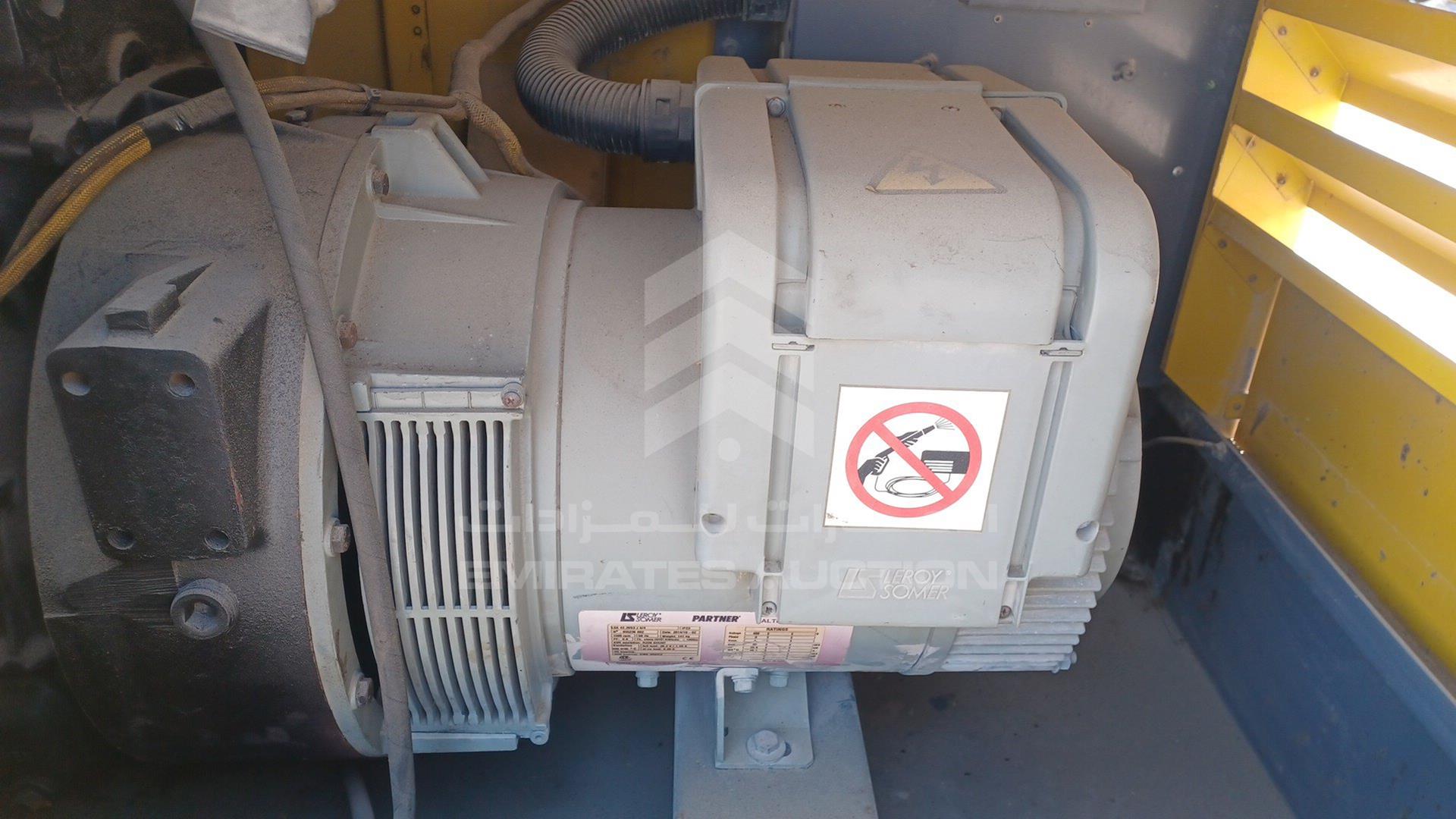 2014 GENERATOR --- VIN: 055236002