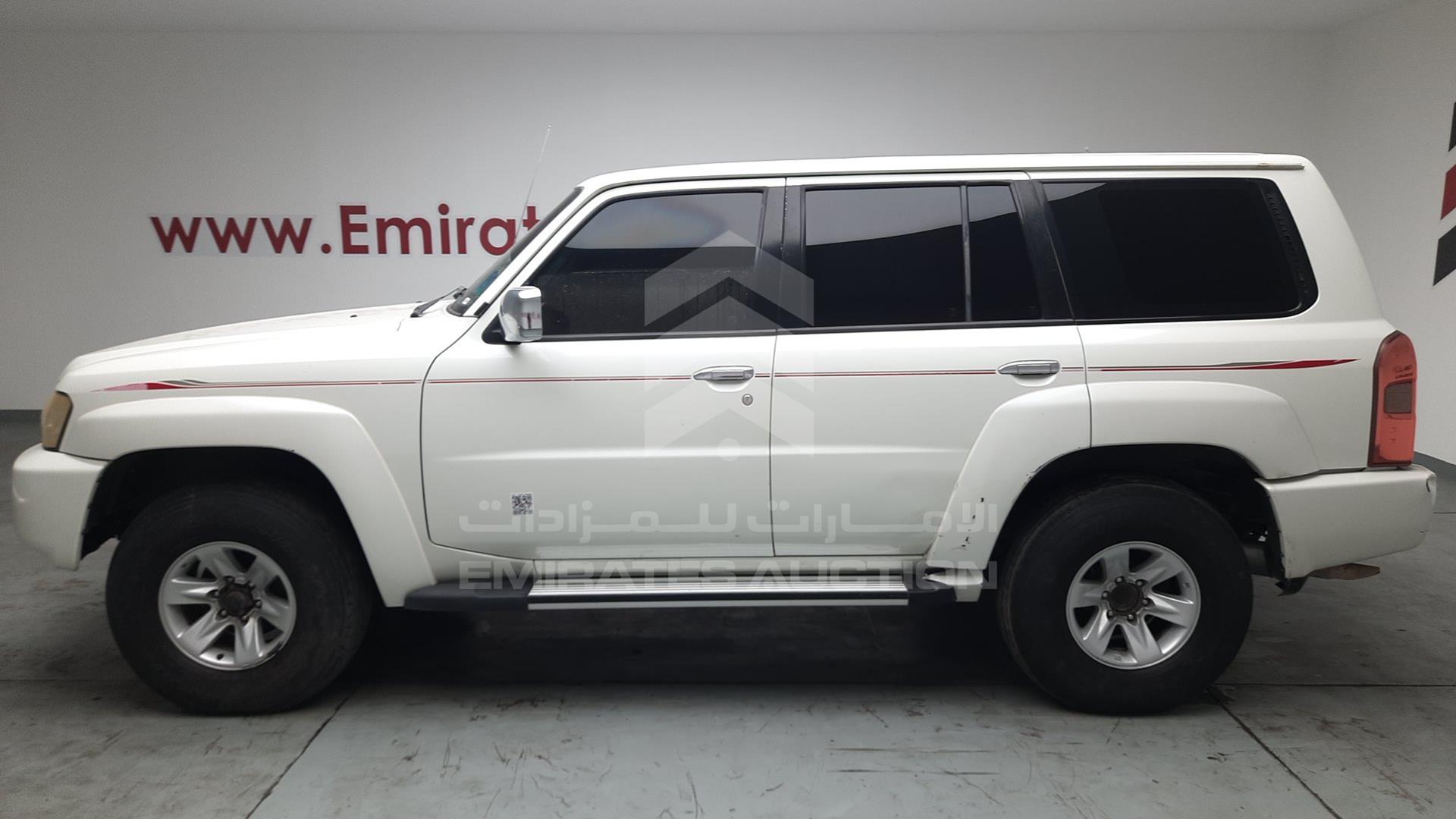2010 NISSAN PATROL VIN: JN8FY15Y8AX581140