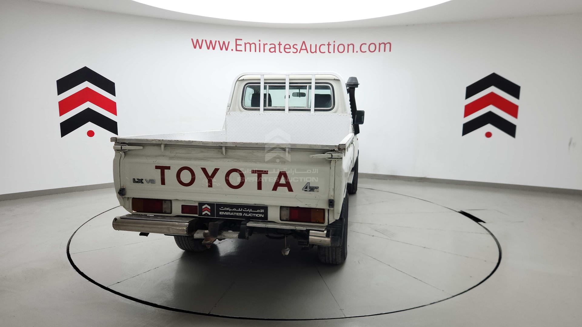 2018 TOYOTA LAND CRUISER VIN: JTFLV73J0J7503183