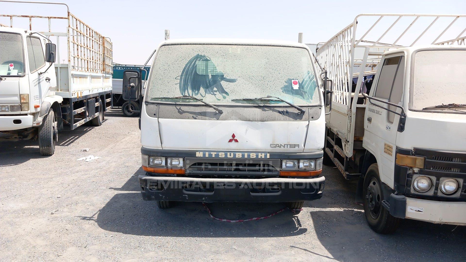 2004 MITSUBISHI CANTER VIN: JL7BCE1K64K010669