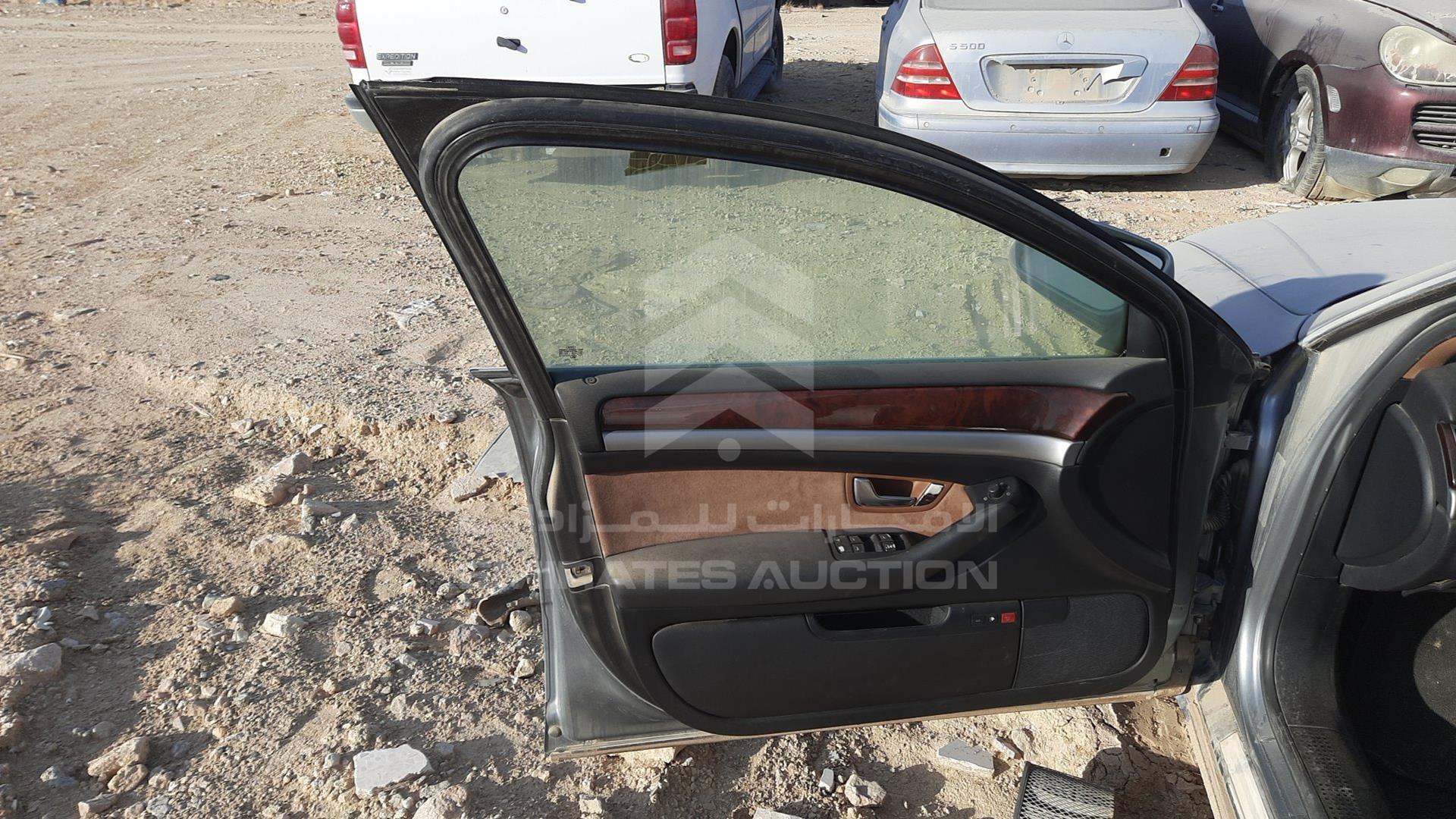 0 AUDI A8 L VIN: WAUKH44E18N000549