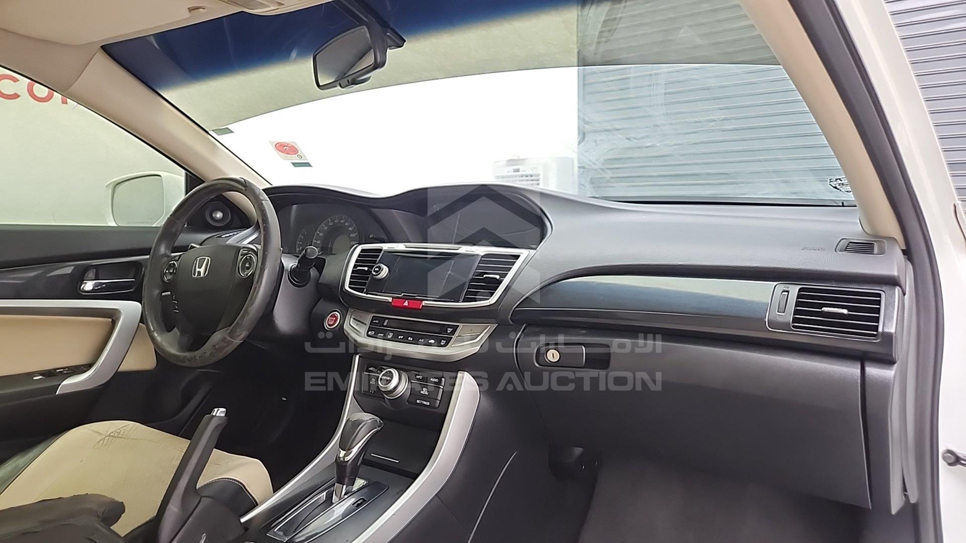 2014 HONDA ACCORD VIN: 1HGCT2275EA600123