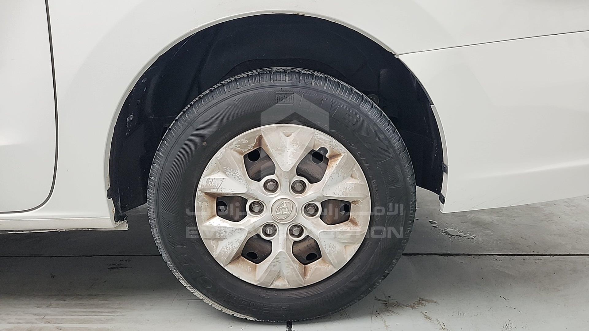 2017 MAXUS G10 VIN: LSKG4BC17HA063289