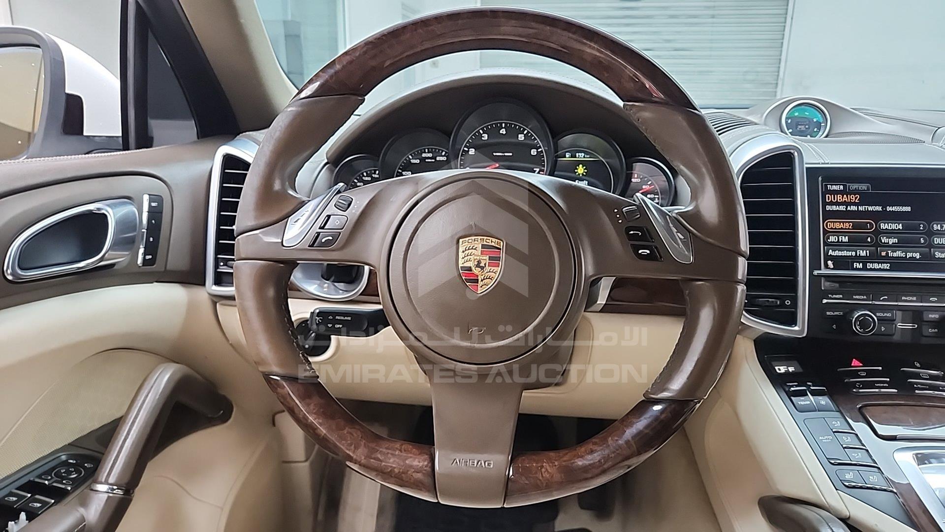 2012 PORSCHE CAYENNE VIN: WP1ZZZ92ZCLA06911
