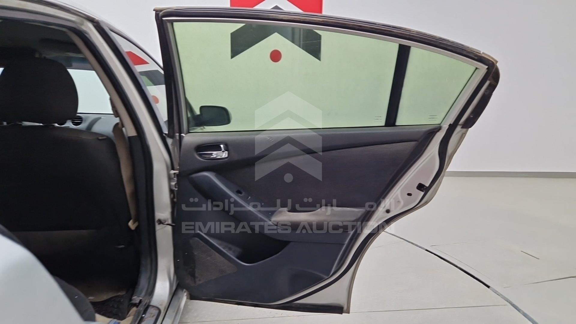 2008 NISSAN ALTIMA VIN: 1N4AL21D98C113132