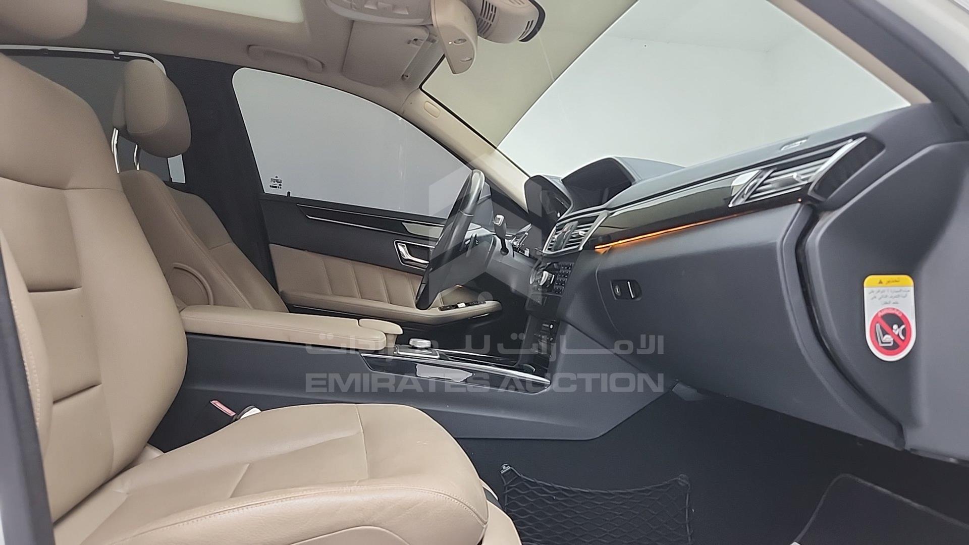 2011 MERCEDES E 300 VIN: WDDHF5EB5BA446138