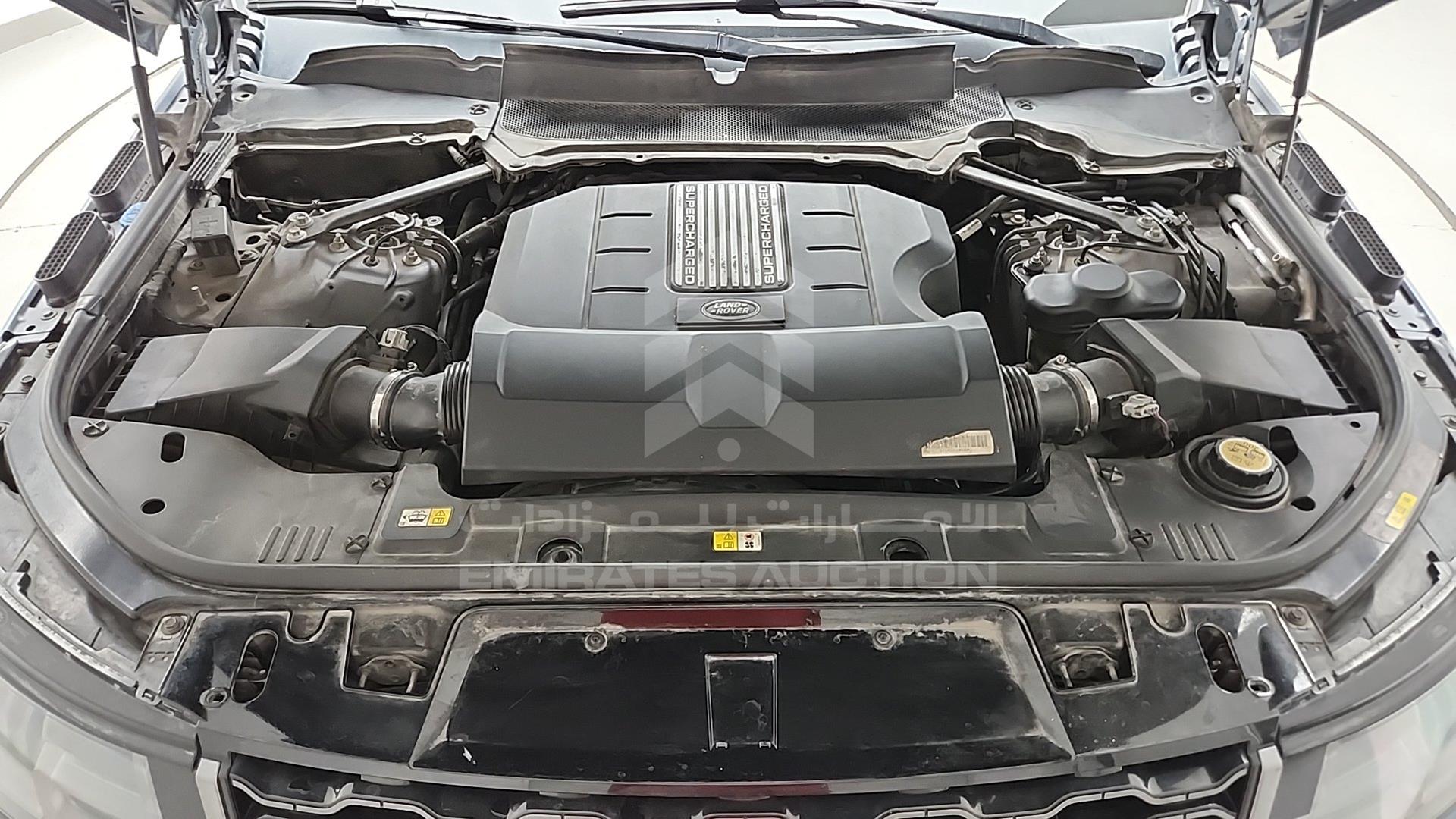 2018 RANGE ROVER SPORT VIN: SALWA2BE1JA185420