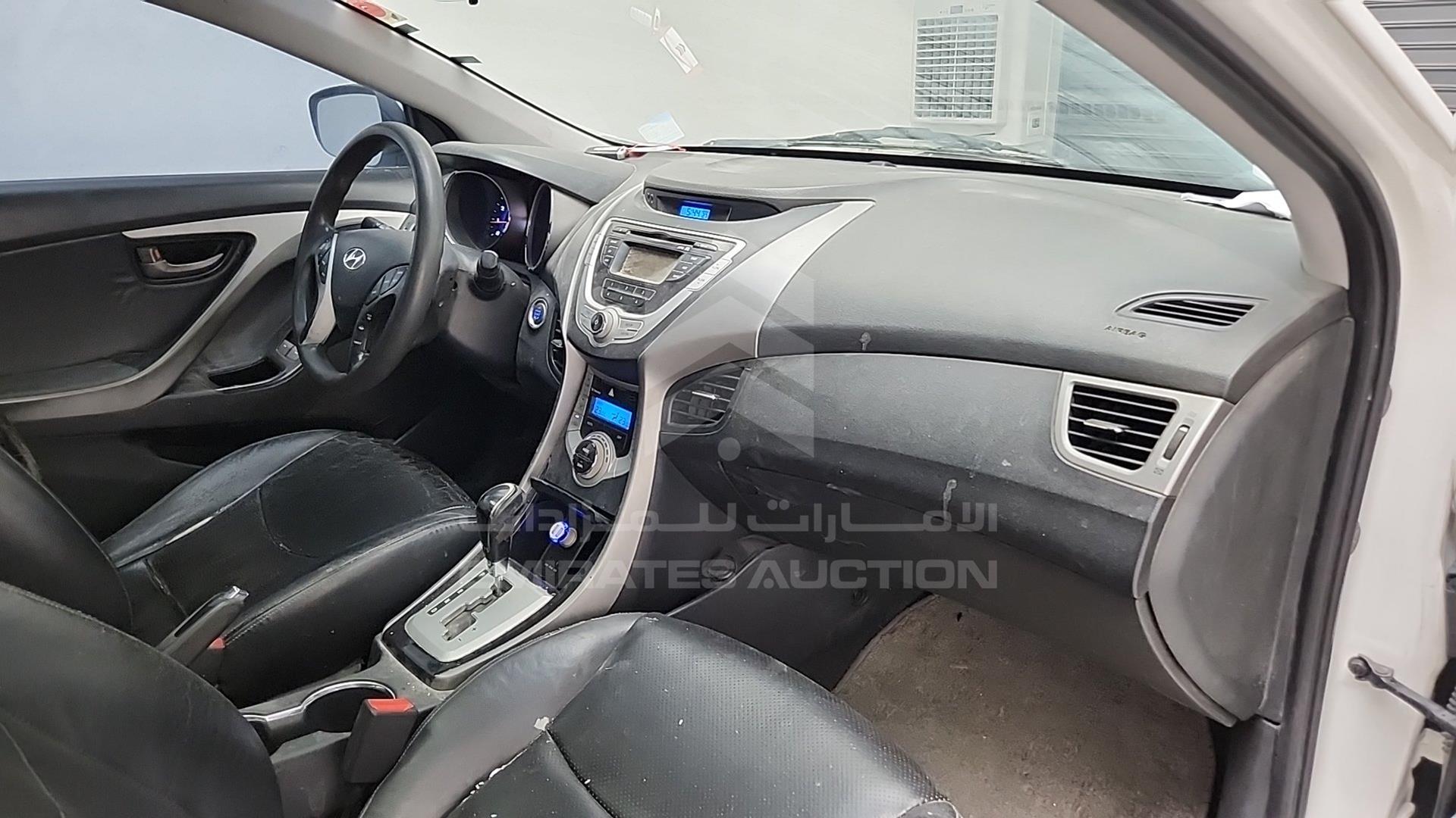 2012 HYUNDAI ELANTRA VIN: KMHDH41E6CU286117