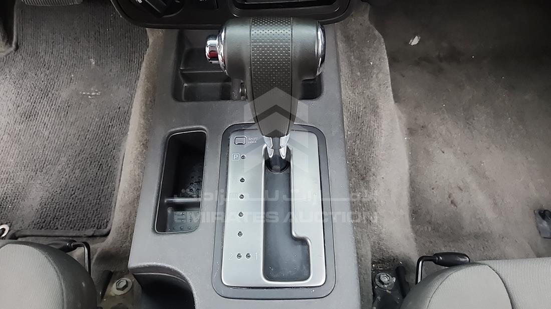 2012 Nissan Xterra — Gear View — Photo 18