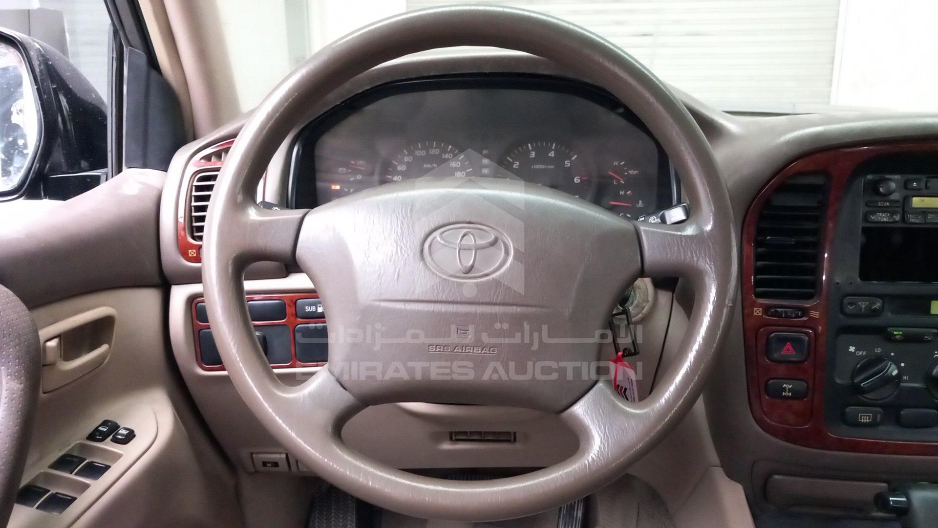2002 TOYOTA LAND CRUISER VIN: JTEHJ09J725031906