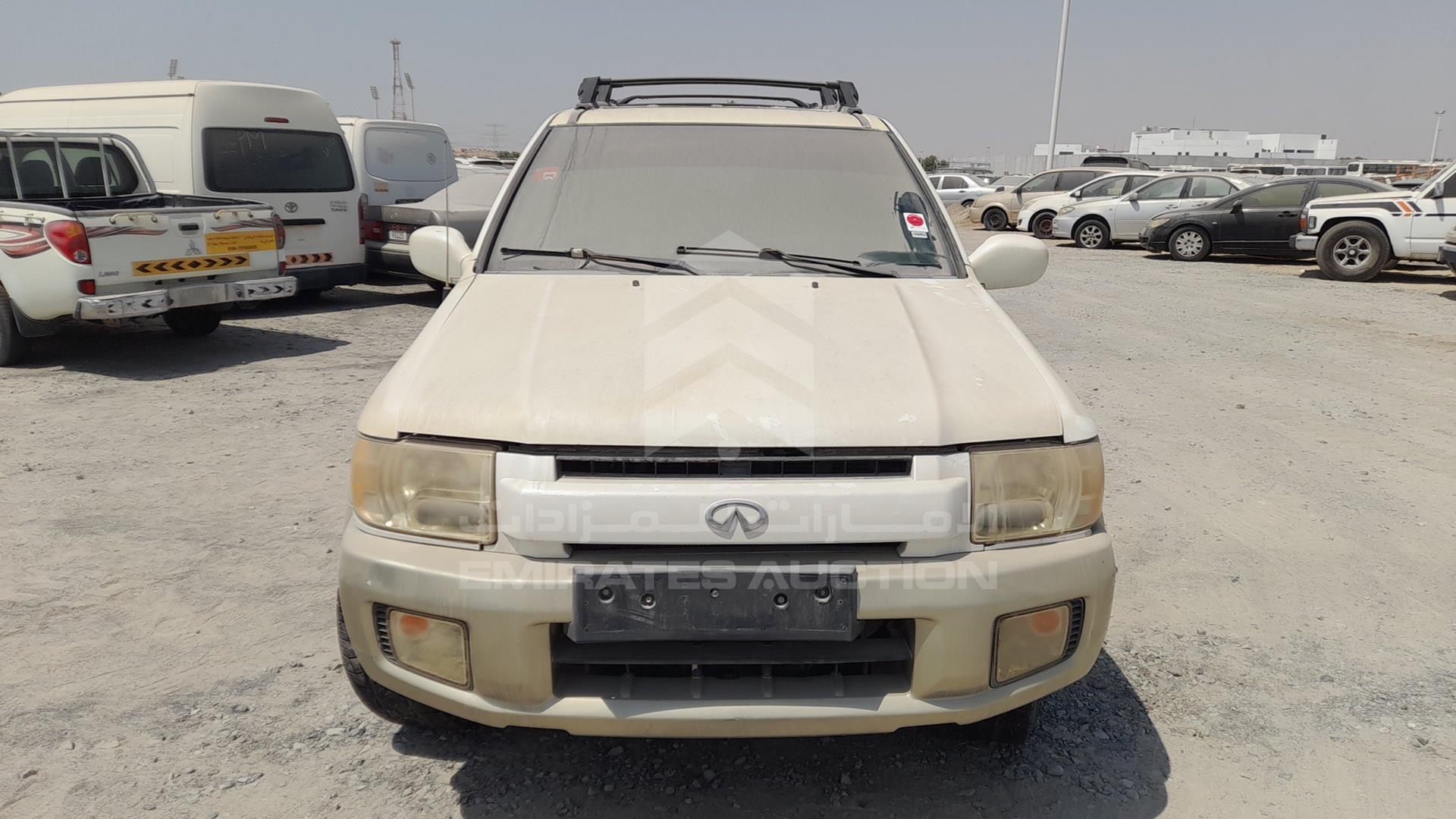 2001 INFINITI QX4 VIN: JNRDR09X91W203913