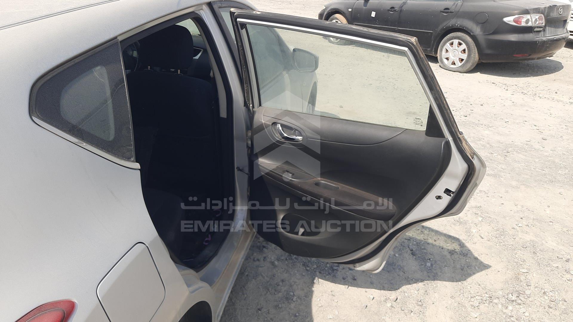 2015 NISSAN TIIDA VIN: MNTBC2C96F6005434