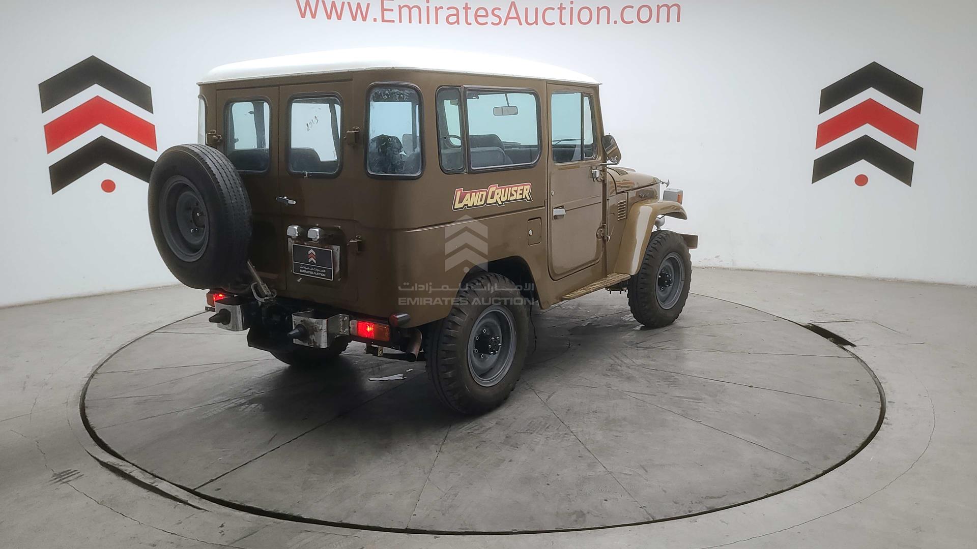 1980 TOYOTA LAND CRUISER VIN: FJ40325498