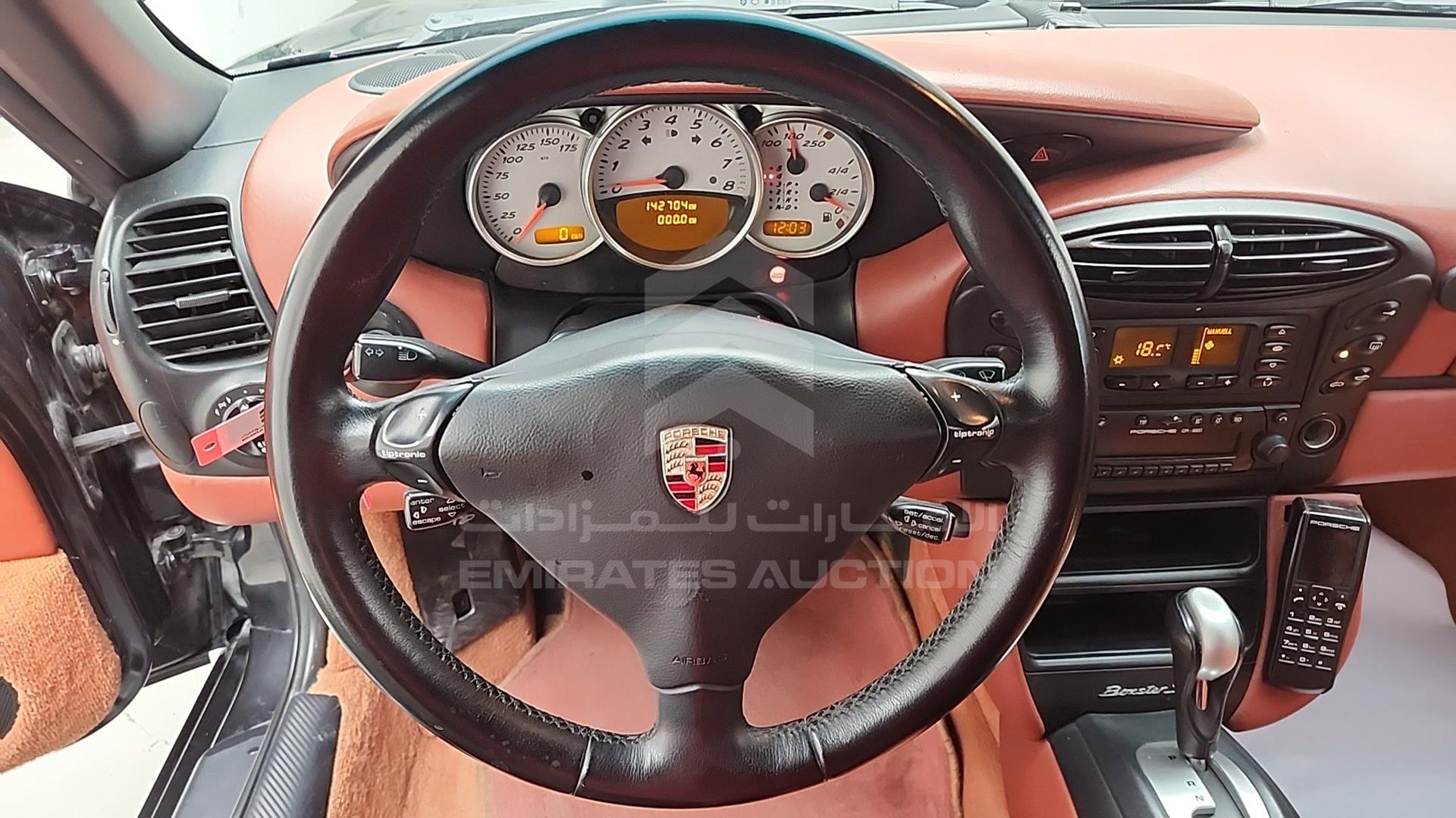2002 PORSCHE BOXSTER VIN: WP0ZZZ98Z2U641689
