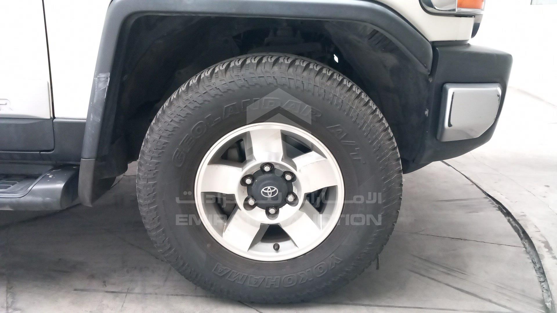 2010 TOYOTA FJ CRUISER VIN: JTEBU11F7AK087211
