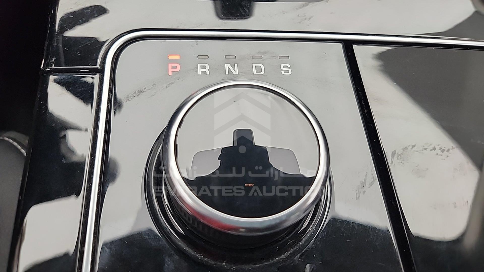 2018 RANGE ROVER --- VIN: SALYB2RV8JA716141