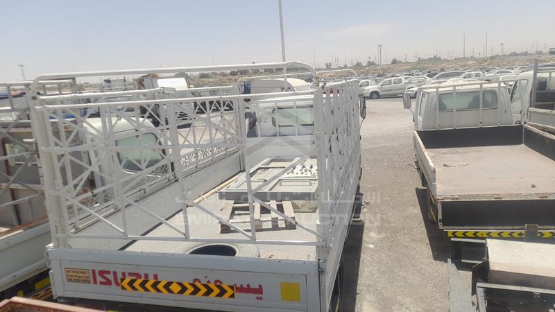 JAAKP34G987P20999 Auction: EmiratesAuction Lot: 409144 JAAKP34G987P20999 Isuzu NPR 2008 WHITE Photo 7
