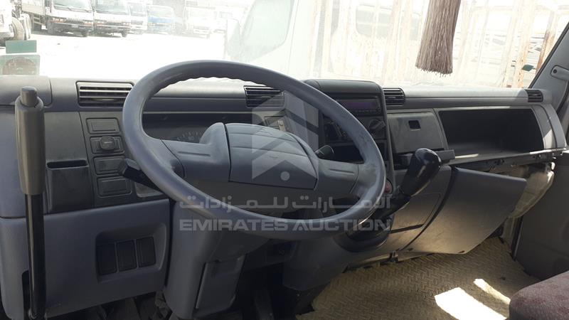 JL7B6C2P4FK002787 Auction: EmiratesAuction Lot: 408813 JL7B6C2P4FK002787 Mitsubishi Canter 2015 WHITE Photo 14